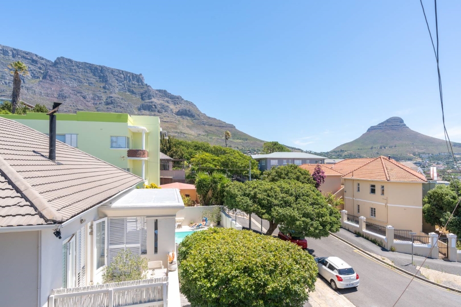 To Let 2 Bedroom Property for Rent in Vredehoek Western Cape